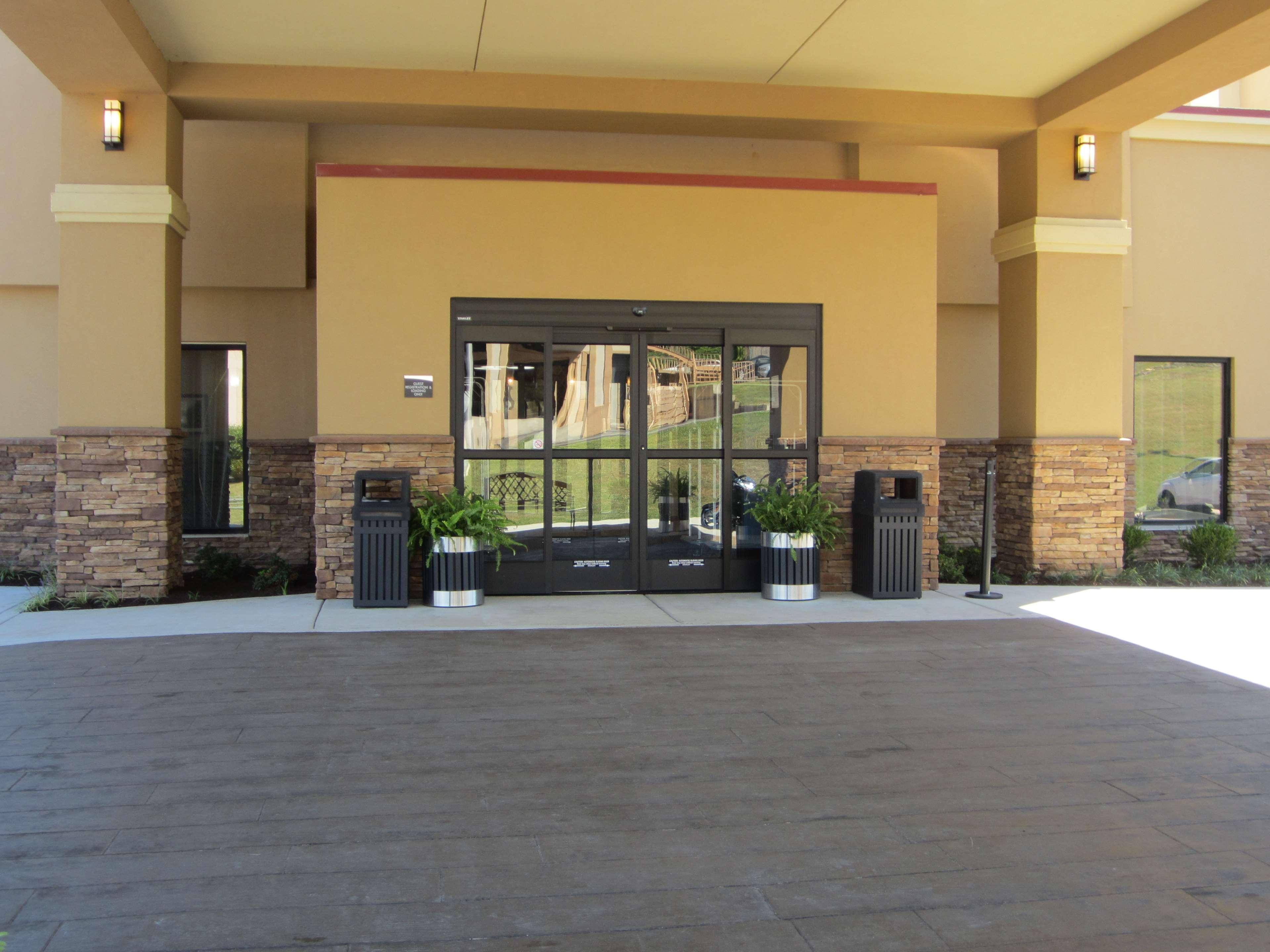Best Western Plus Sunrise Inn Nashville Eksteriør billede